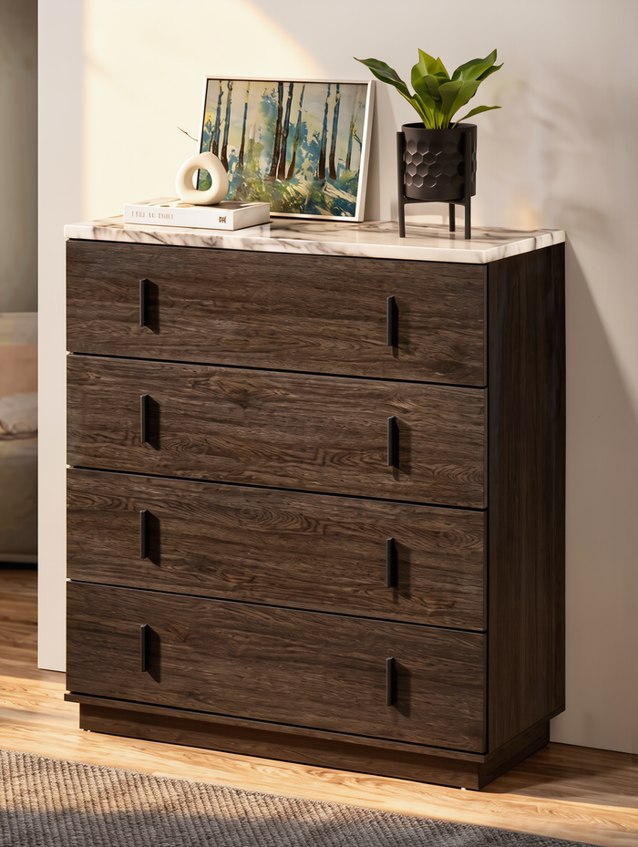 Hasting Chest
