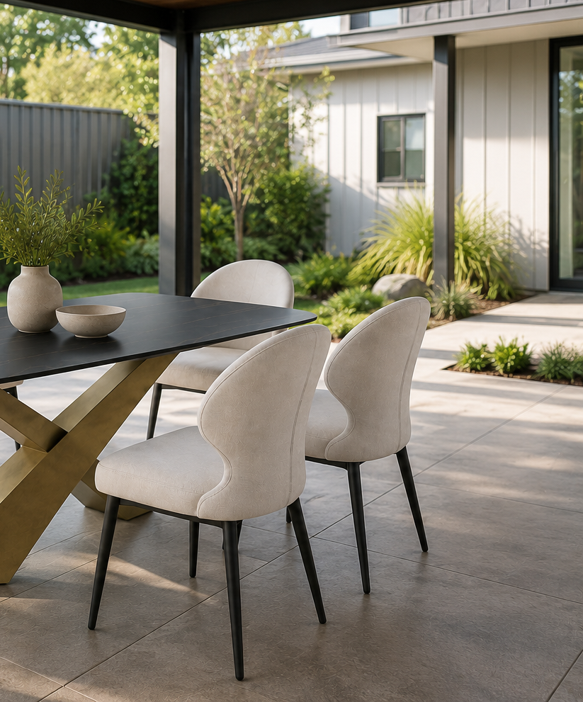 Valenza & Aston Ivory 7-Piece Dining Set
